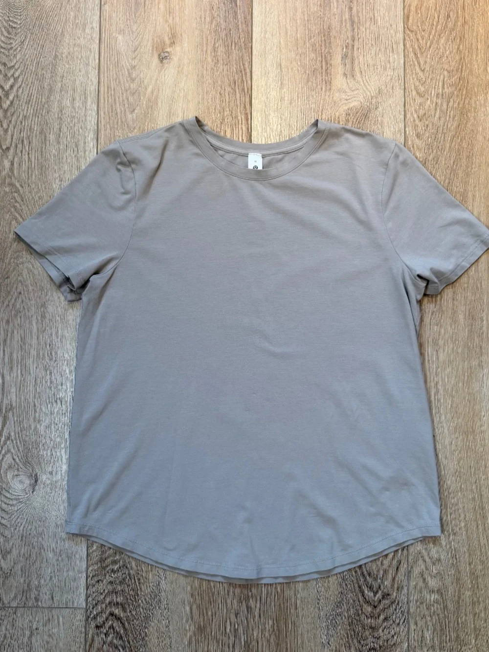 Lululemon Love Crewneck T-Shirt Riverstone Grey/Tan Size 10